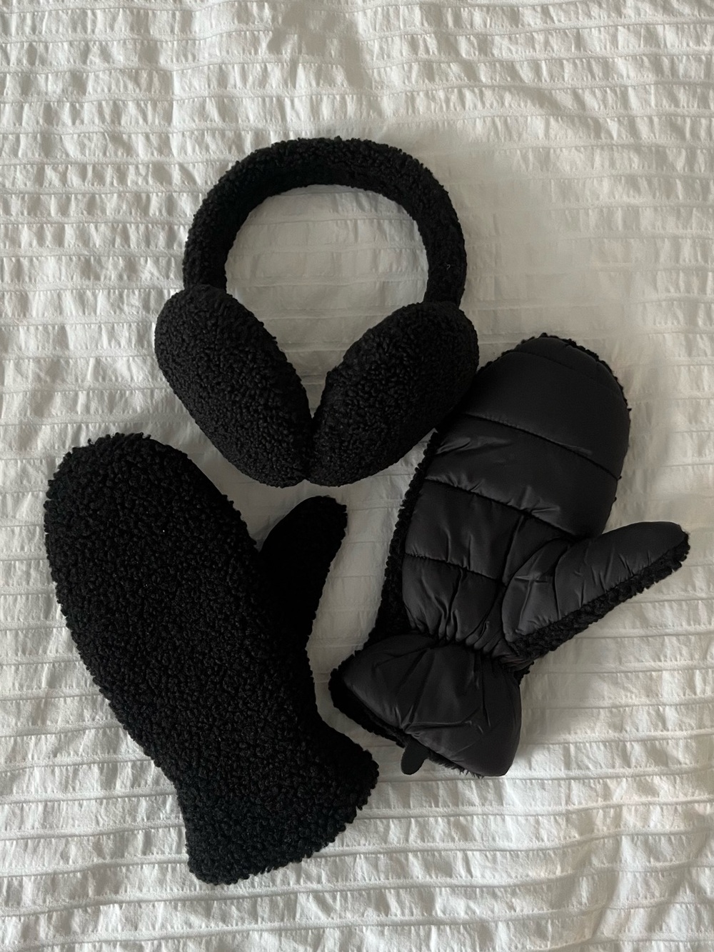Ardene Sherpa Ear Muff and Mitten Set